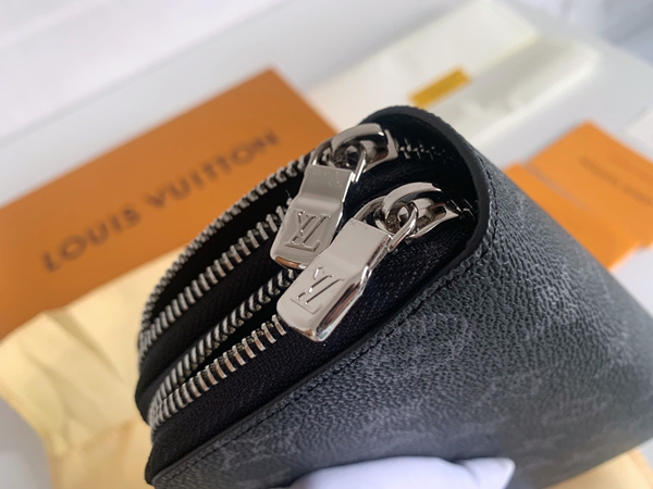 LVコピーウォレット角部分ディテール